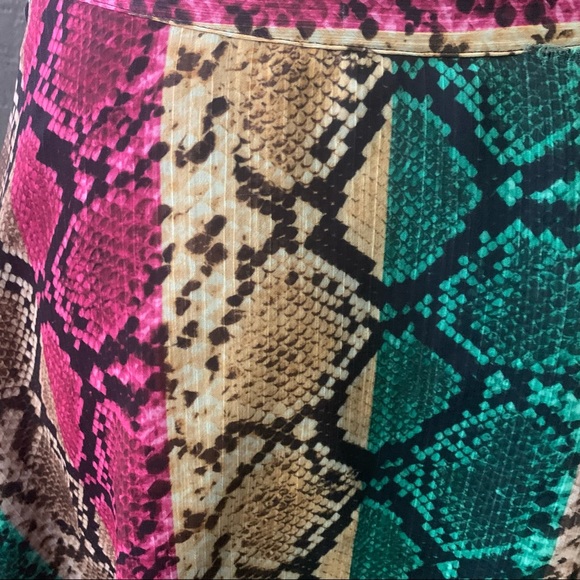 INC Women’s Plus Size Colorfull Snake Python Animal Print Mini Skirt - Picture 8 of 12